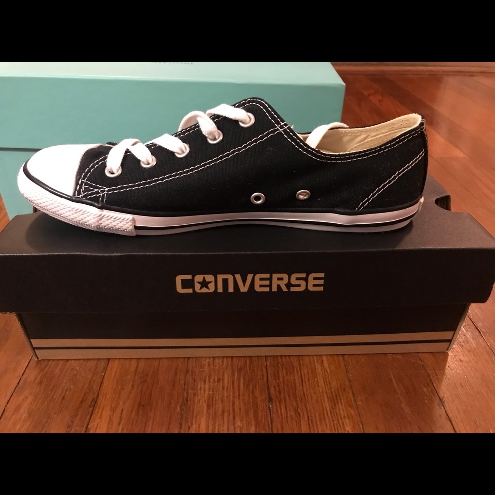 Converse sneaker